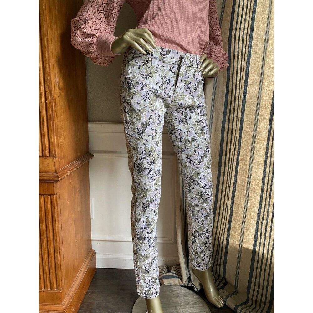 EUC MINKPINK Stretchy Floral Denim Slim Jeans M